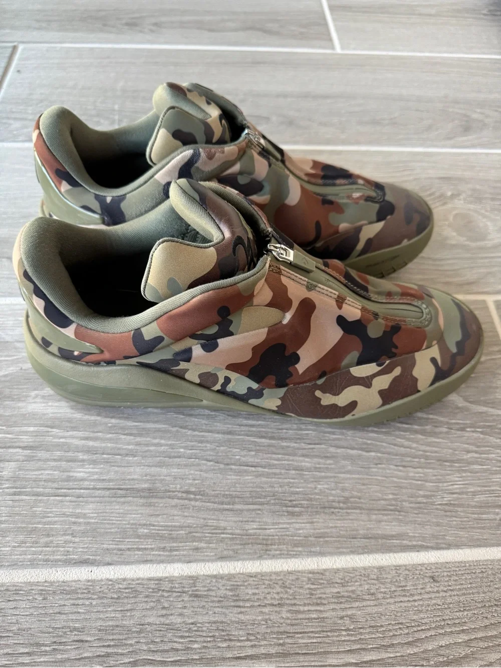CONVERSE SHAI 001